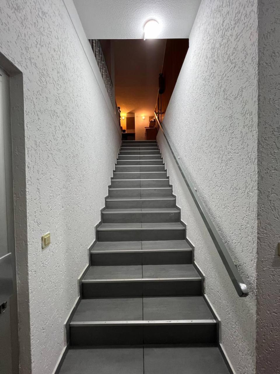 Messe Und Monteurzimmer Зенде Экстерьер фото